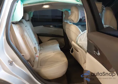 2016 Lincoln Mkx Reserve z USA, uszkodzony, nr VIN 2LMTJ8LP3GBL36672